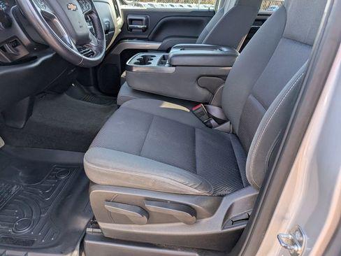 Used 2018 Chevrolet Silverado 1500 LT image 11