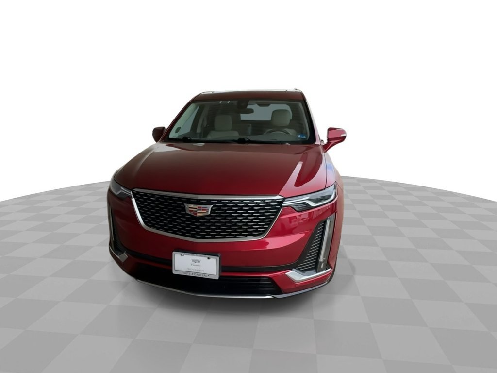 Certified 2025 Cadillac XT6 Premium Luxury AWD/4WD image 3