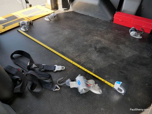 Used 2020 Ford Transit 150 XL image 18