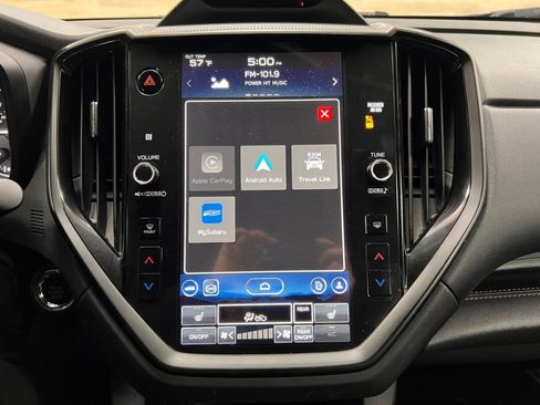 Used 2025 Subaru Ascent Bronze Edition image 13