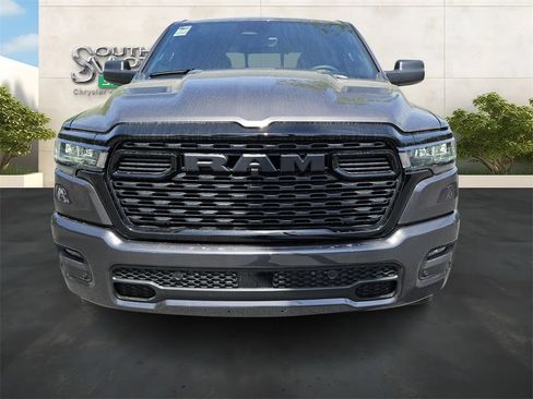 New 2026 RAM 1500 Express AWD/4WD image 8