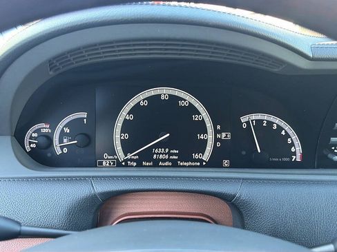 Used 2010 Mercedes-Benz CL 550 4MATIC image 9