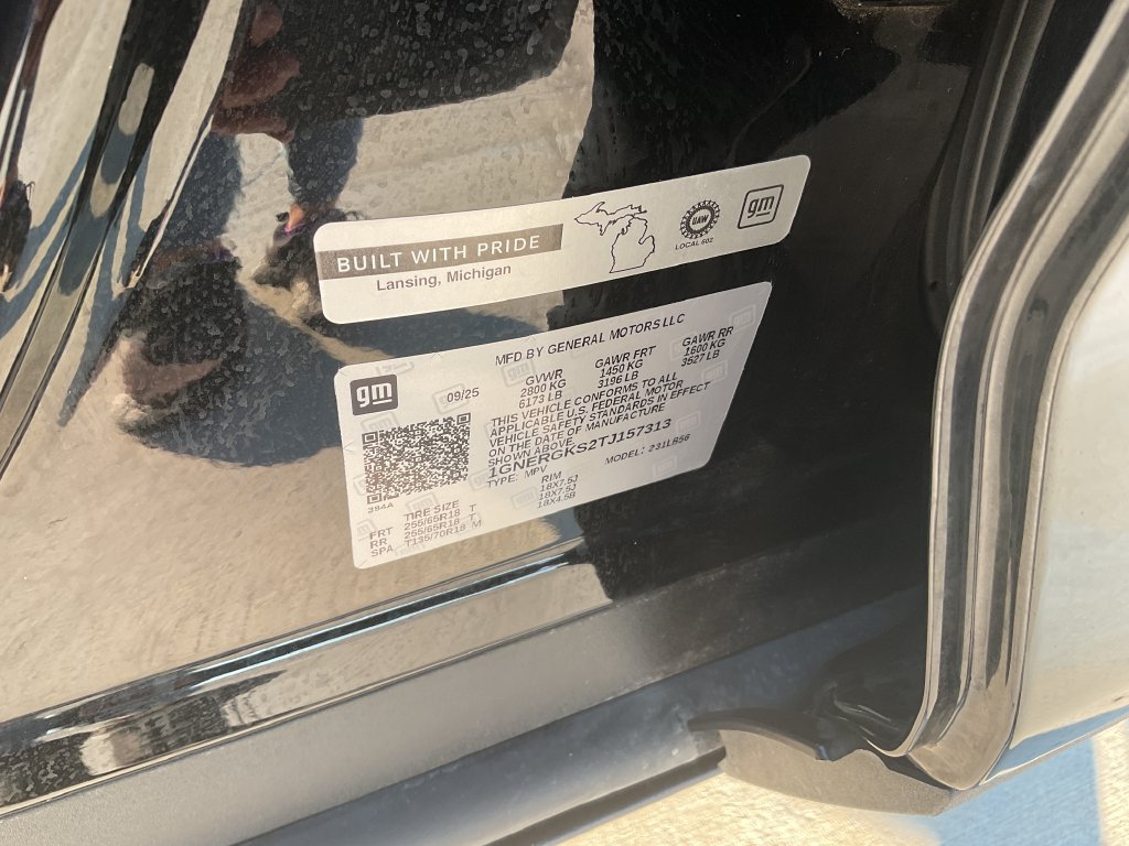 Used 2026 Chevrolet Traverse LT FWD image 35