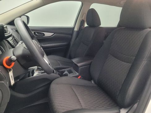Used 2020 Nissan Rogue S FWD image 17