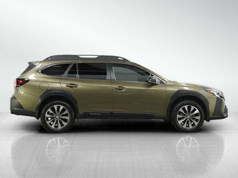Used 2024 Subaru Outback Limited XT AWD/4WD image 6