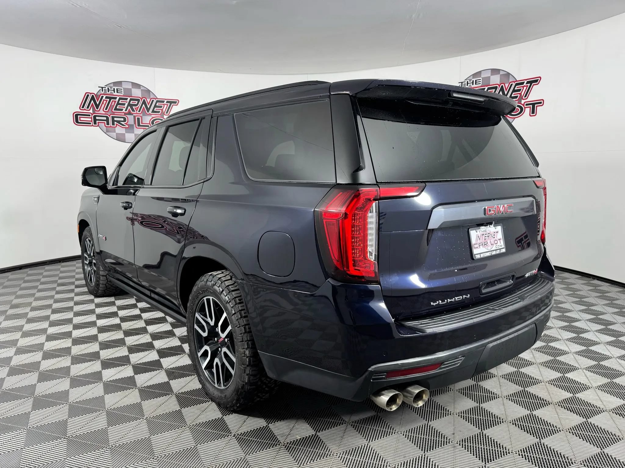 Used 2022 GMC Yukon AT4 AWD/4WD image 5