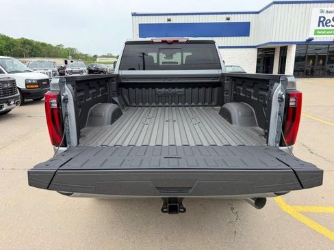 New 2026 GMC Sierra 2500 Denali w/ Denali Reserve Package AWD/4WD image 5