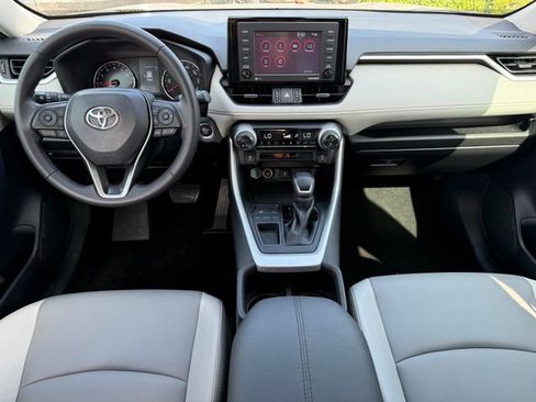 Used 2022 Toyota RAV4 XLE Premium FWD image 21