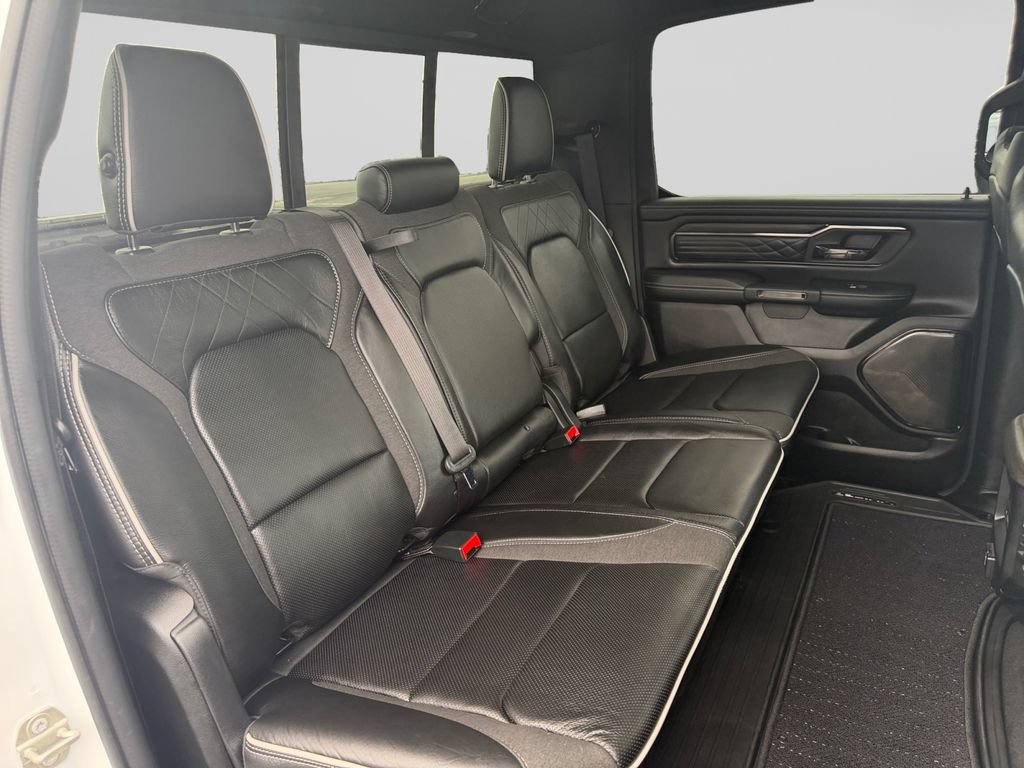 Used 2025 RAM 1500 Limited AWD/4WD image 18