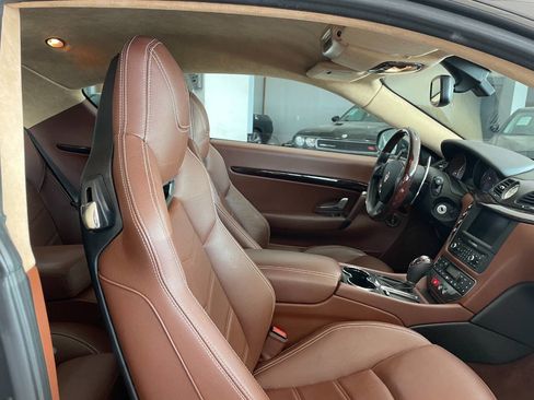 Used 2016 Maserati GranTurismo Sport image 19