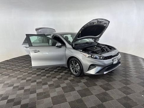 Certified 2023 Kia Forte LXS FWD image 14