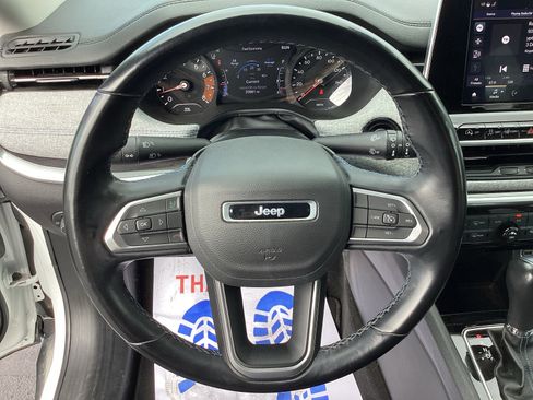Used 2022 Jeep Compass Latitude w/ Convenience Group image 15