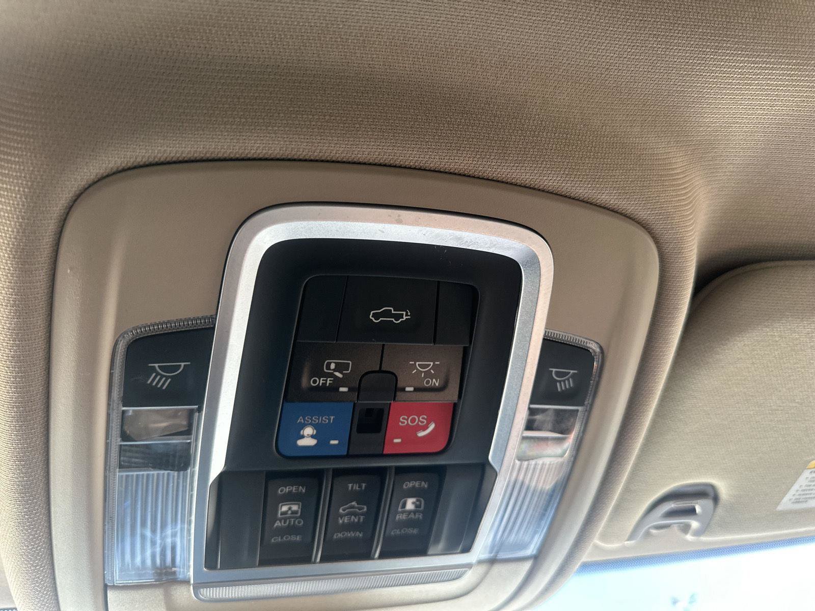 Used 2020 RAM 3500 Limited AWD/4WD image 65