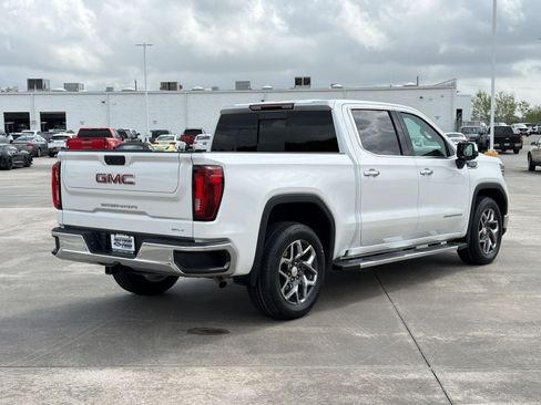 Used 2024 GMC Sierra 1500 SLT w/ SLT Premium Plus Package image 9
