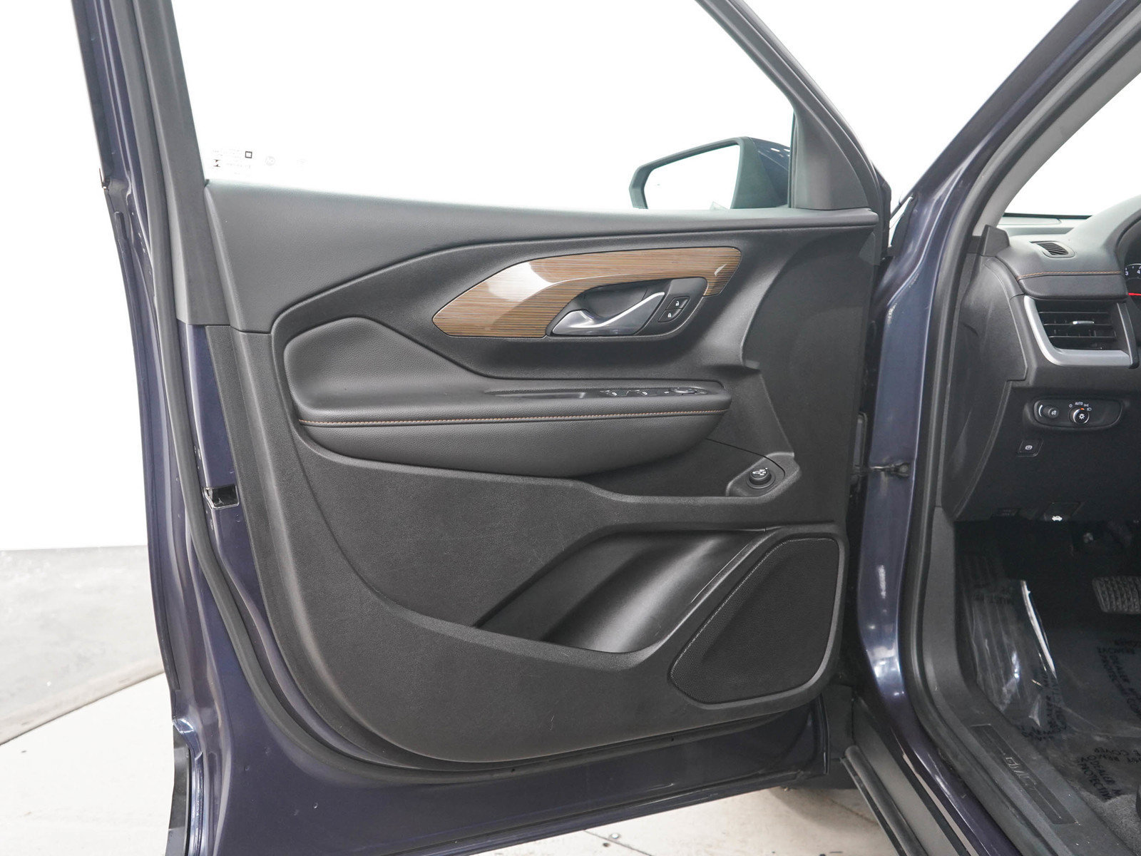 Used 2019 GMC Terrain SLE w/ Driver Convenience Package AWD/4WD image 20