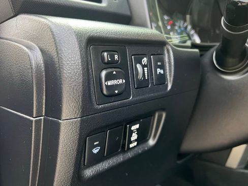 Used 2018 Toyota 4Runner Limited image 71