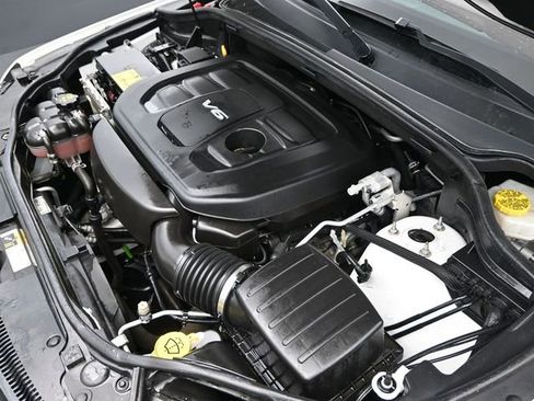 Used 2019 Jeep Grand Cherokee Altitude image 45