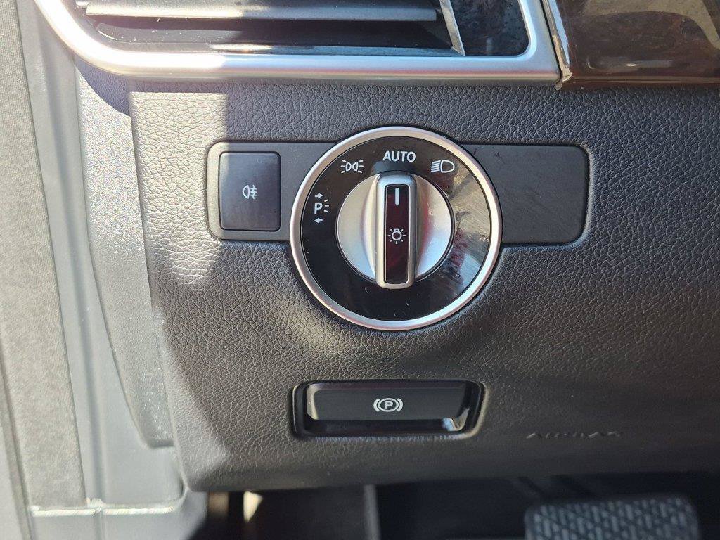Used 2018 Mercedes-Benz GLS 450 4MATIC image 18