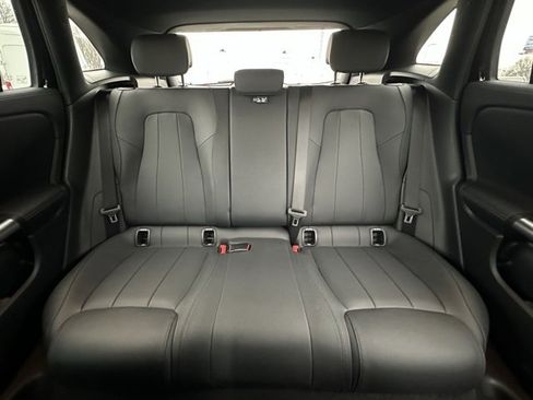 Used 2025 Mercedes-Benz GLA 250 4MATIC image 17