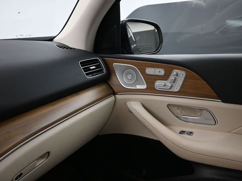 Used 2021 Mercedes-Benz GLE 350 4MATIC image 16