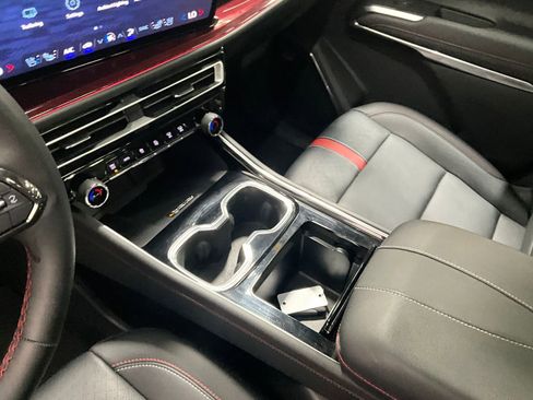 Used 2024 Chevrolet Traverse RS image 14