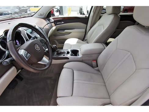 Used 2012 Cadillac SRX Luxury FWD image 6
