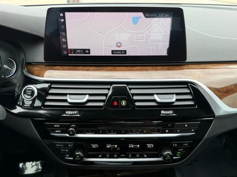 Used 2019 BMW 540i xDrive AWD/4WD image 34