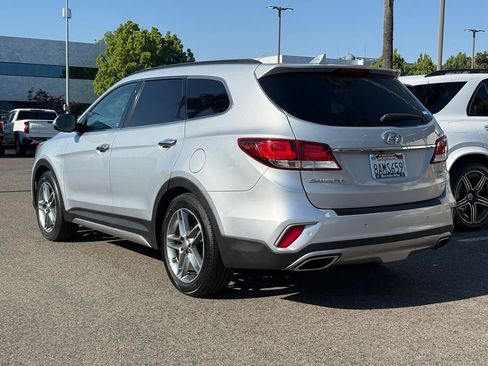 Used 2017 Hyundai Santa Fe Limited FWD image 7