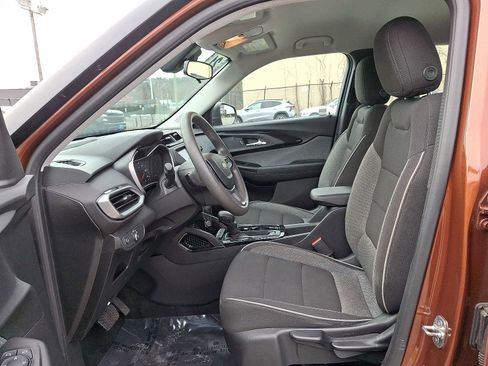 Used 2021 Chevrolet TrailBlazer LS image 13