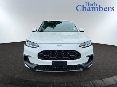 New 2026 Honda HR-V LX image 2