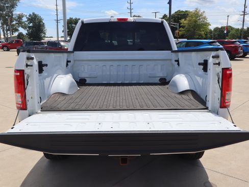 Used 2016 Ford F150 XLT w/ Equipment Group 302A Luxury AWD/4WD image 25