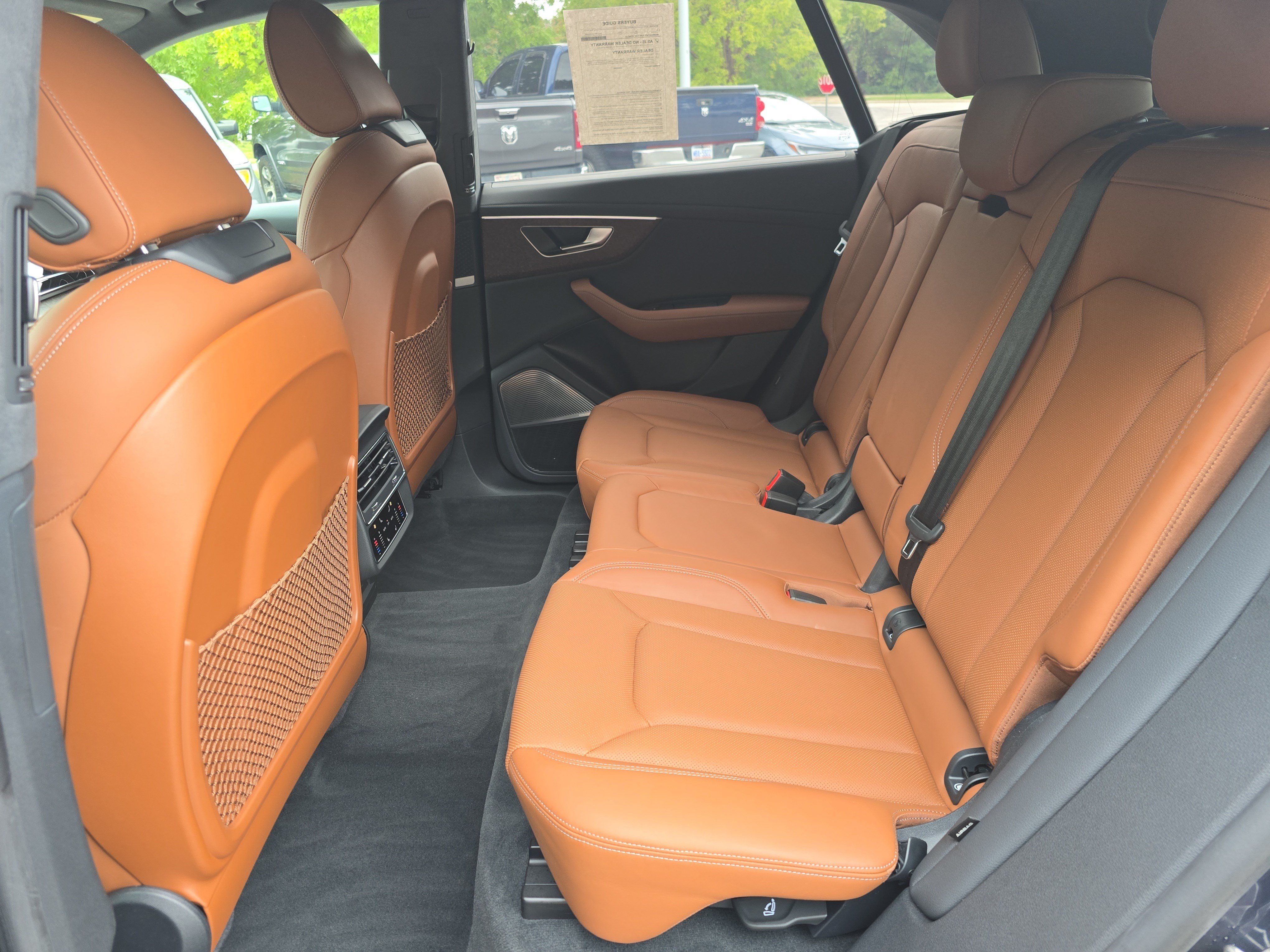 Used 2025 Audi Q8 Prestige AWD/4WD image 13