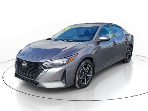 Certified 2024 Nissan Sentra SV w/ All-Weather Package FWD image 3