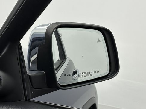 Used 2021 Jeep Grand Cherokee Limited w/ Luxury Group II image 37