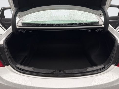 Used 2018 Buick LaCrosse Essence image 17