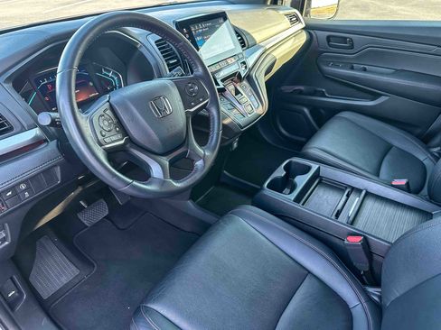 Certified 2024 Honda Odyssey Sport image 12