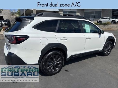Certified 2025 Subaru Outback Onyx Edition image 4