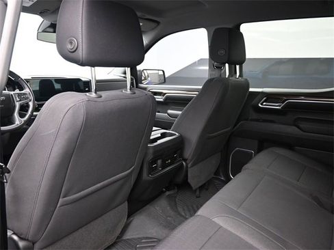 Used 2022 Chevrolet Silverado 1500 RST image 23