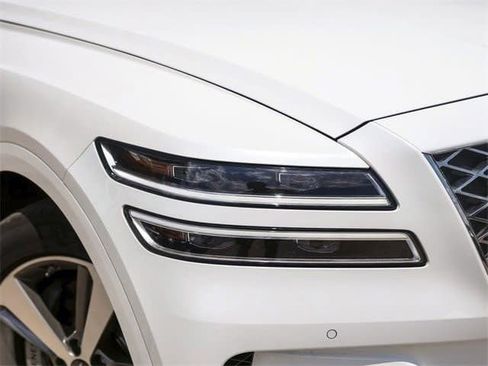 Used 2024 Genesis GV80 3.5T w/ Advanced Package image 8