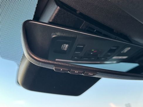 Used 2025 Toyota Camry SE w/ Multimedia Upgrade Package image 30