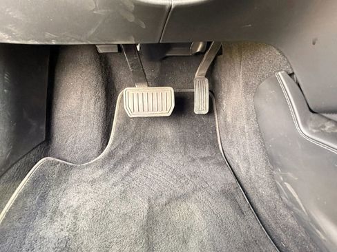 Used 2021 Tesla Model S AWD image 16