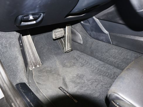 Used 2016 Porsche 911 Turbo image 26