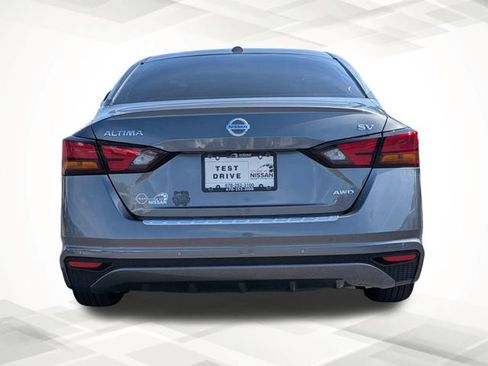 Used 2022 Nissan Altima 2.5 SV image 5