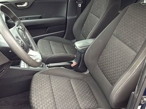 Used 2020 Kia Rio S image 10