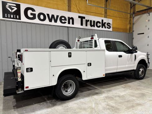 Used 2019 Ford F350 XL w/ XL Value Package image 6