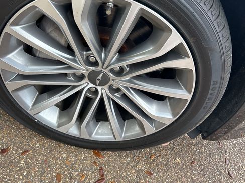 Used 2017 Genesis G80 3.8 image 13