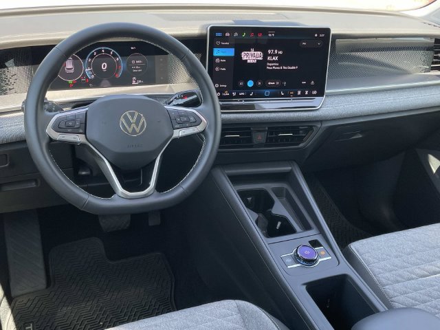 Used 2026 Volkswagen Tiguan S FWD image 6