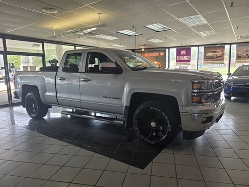 Used 2015 Chevrolet Silverado 1500 LT w/ All Star Edition AWD/4WD image 3