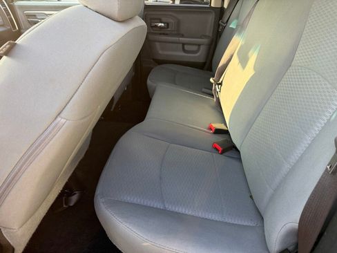 Used 2017 RAM 1500 Classic SLT AWD/4WD image 26