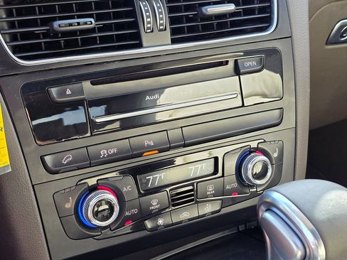 Used 2015 Audi Q5 2.0T Premium Plus w/ Technology Package image 33